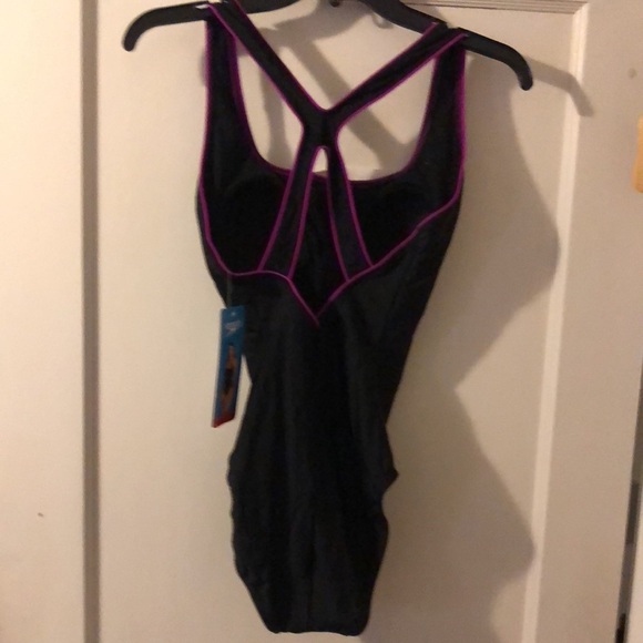 Speedo 1 piece swimsuit NWT S 8, Black & Pink - Picture 8 of 12